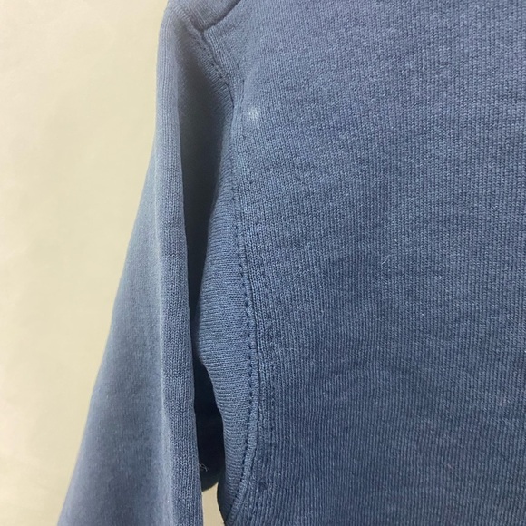 Vintage Notre Dame Fightin Irish Sweatshirt Kids Size 14-16 Dark Blue - Picture 8 of 9